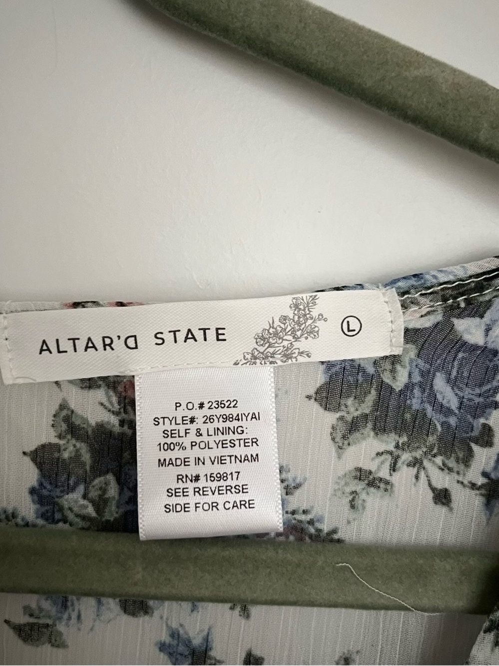 NEW Altar’d State Floral Romper Size Large NWT - Picture 5 of 6